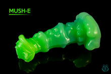 Load image into Gallery viewer, MUSH-E MEDIUM DILDO